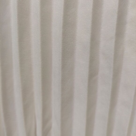 NWT Commense White Top & Pleated Maxi Skirt W/ Black & White Trim Size Small - Picture 10 of 11